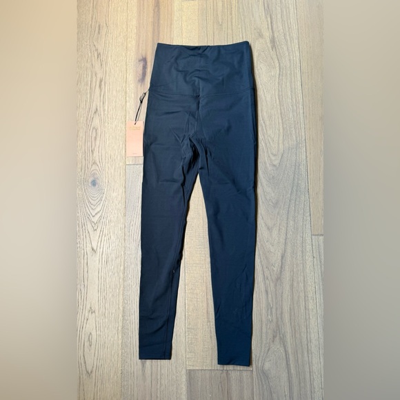 Maternity leggings - Picture 2 of 3